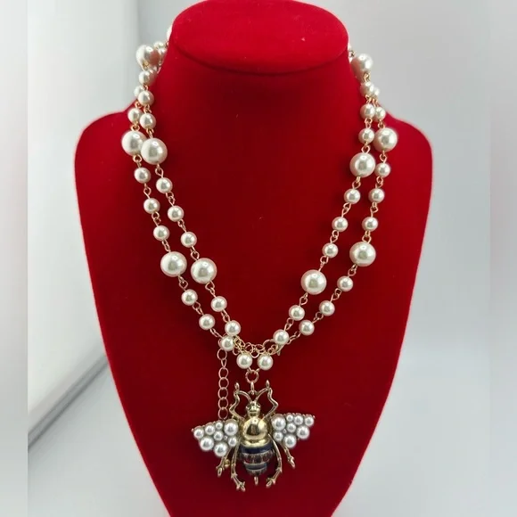 Anthropologie Pearl Bee Elegant Long Gold Necklace - Picture 7 of 12